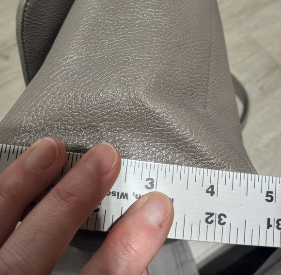 Banana Republic Gray NWOT Crossbody Purse Faux Leather And Suede - Picture 5 of 13